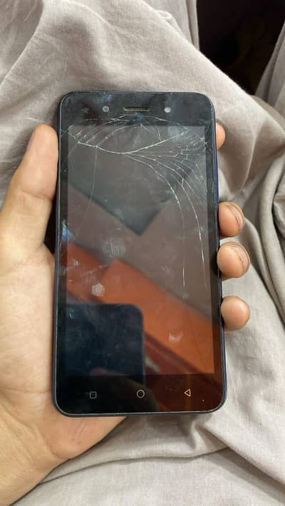itel 1ram 8rom front glass mat Dy aw camera py na razi