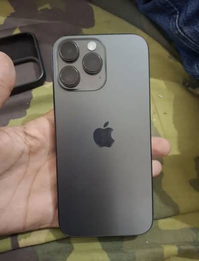 16 Pro Max 256gb ( 1 RUPPE KAM NI )