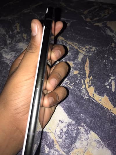 exchange possible with iphone 13 and with I give money