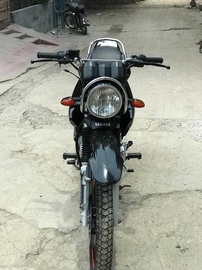 yamaha Ybr 125 G  new bike