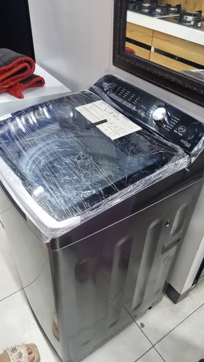 Haier 12 Kg automatic washing machine. brand new