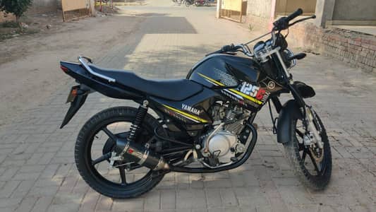 Yamaha YBR G