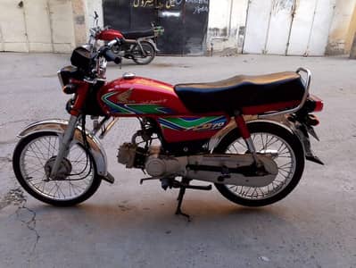 Honda CD 70 urgent sale Only Whatsapp  03/24/63/41/624