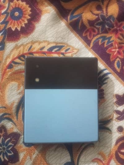 Flip 1 keypad phone
