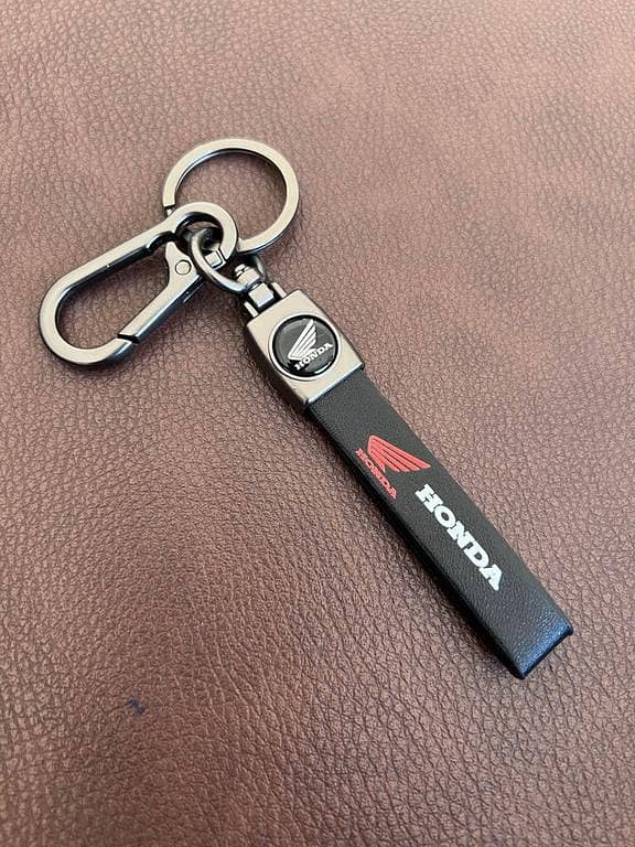 Honda Keychain Ring – Zinc Alloy Metal Badge (Imported Quality)