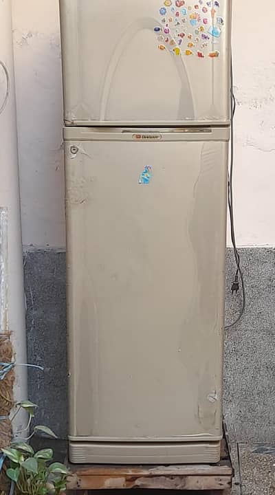 Dawlance fridge for sale  contact number (03334541713)