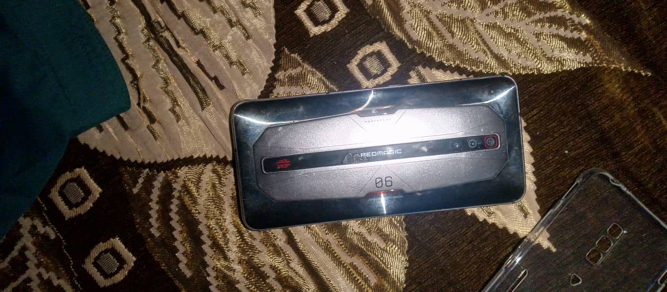 Red magic 6 4