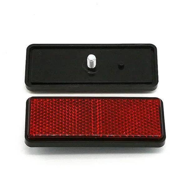 Motorcycle Rear Mudguard / Fender Reflex Reflector for Yamaha YBR YS125/150, CD100 Pridor (1 pc, imported: China/Taiwan original)