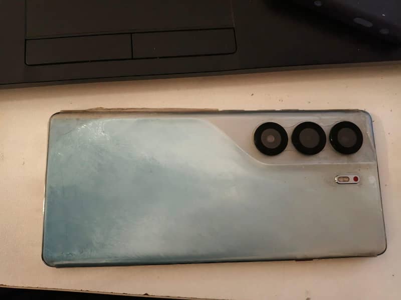 Techno Camon 40 pro 1