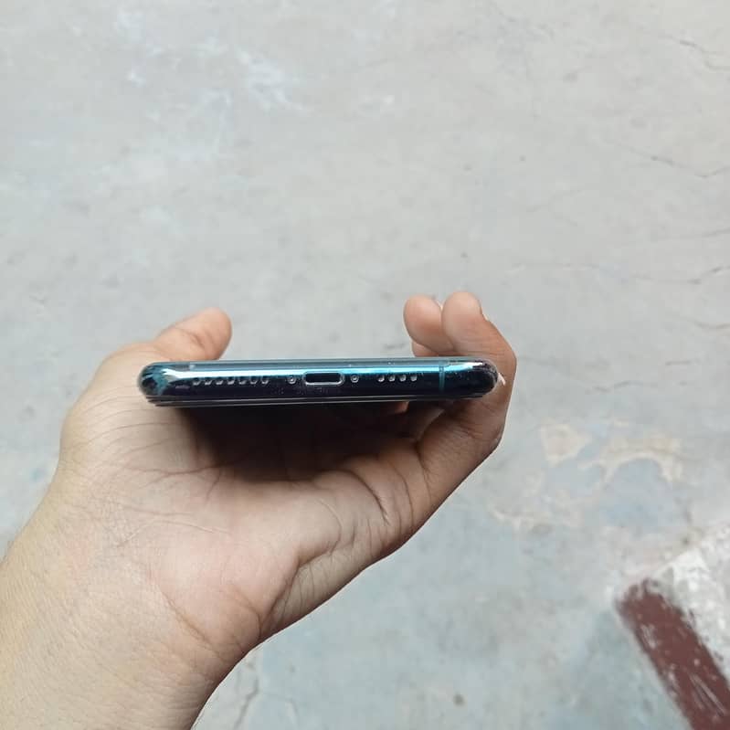 iPhone 11 pro max 1