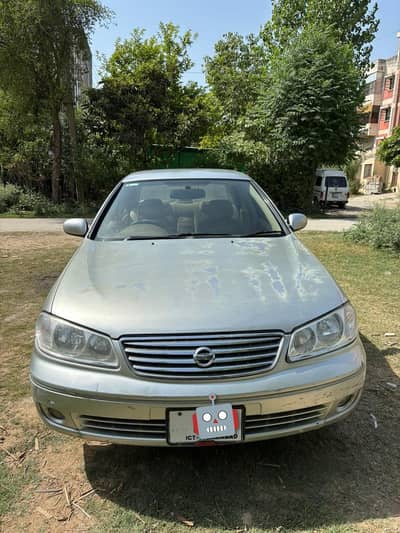 Nissan super saloon 1.6 full option