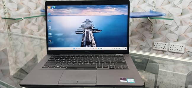 Dell latitude 5400 i5 8th 8/256