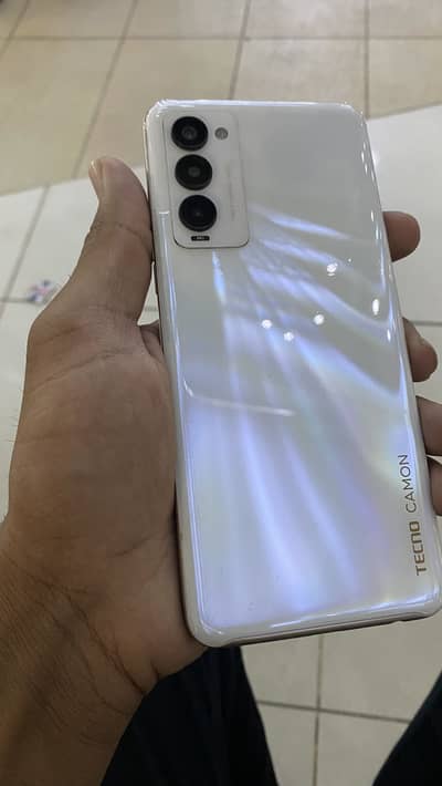 Tecno camon 18 All to all ok 10/10 pta approved 8/128