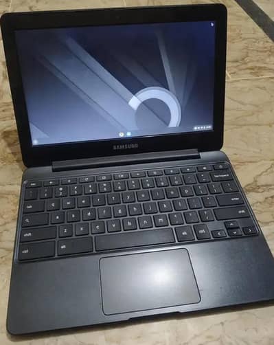 samsung Chromebook  excellent  condition