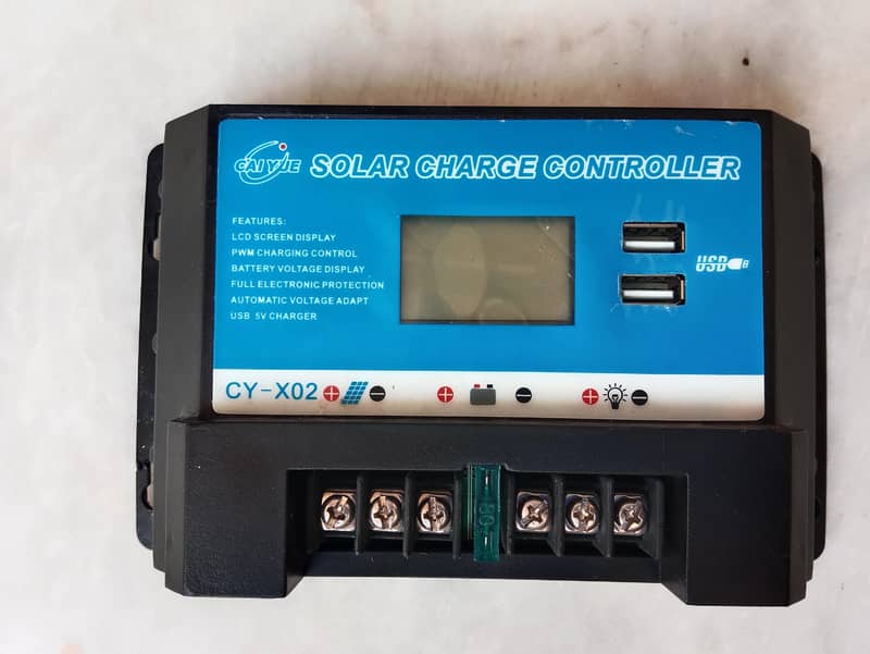 30 Amp PWM - SOLAR CHARGER CONTROLLER 0