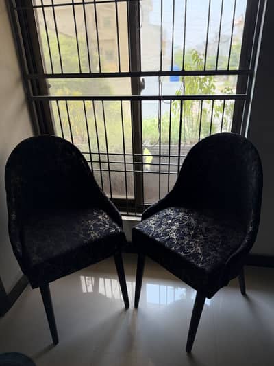 Drawing room chairs