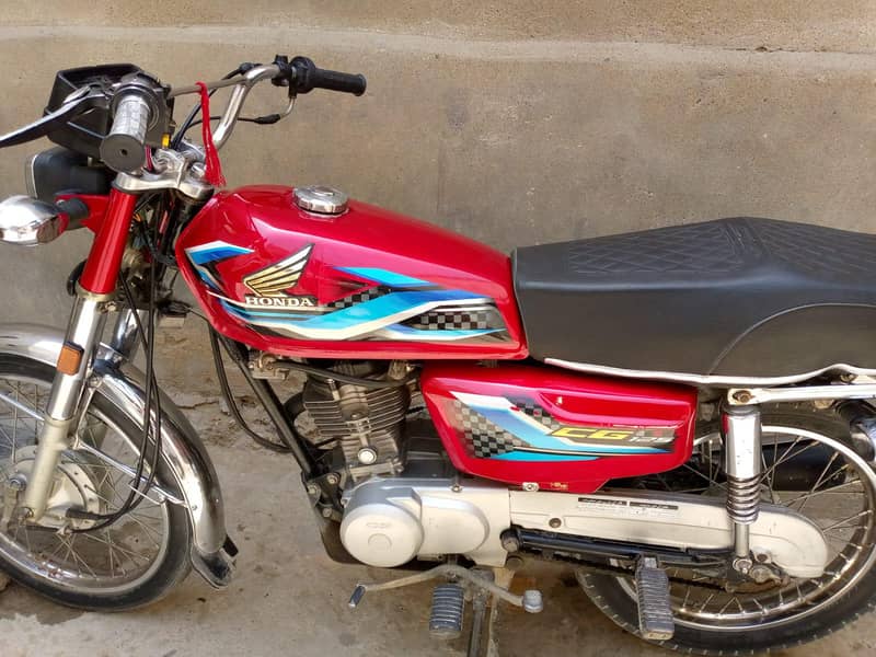 unique 125 0