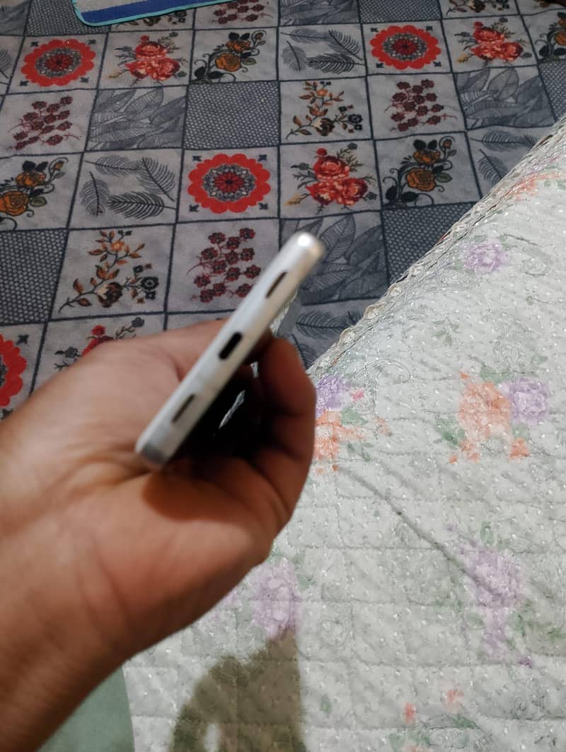 google pixel 7a 1