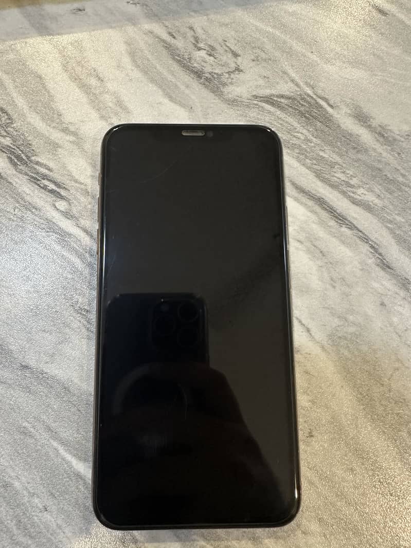 iPhone 11 Pro Max 0