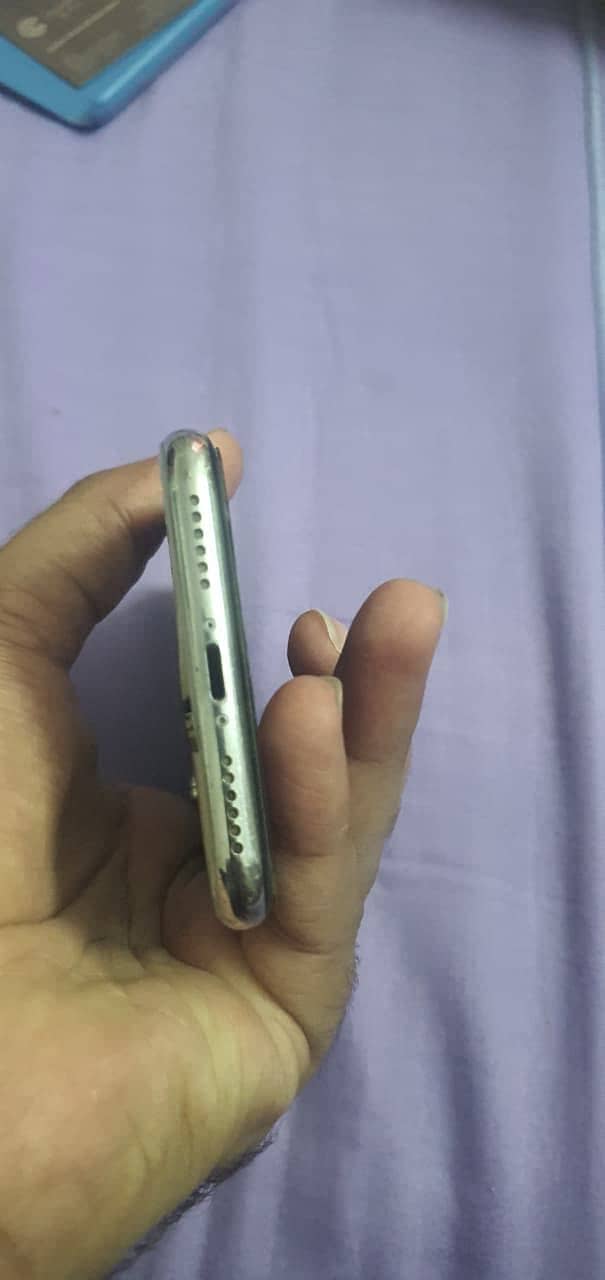iPhone X 1