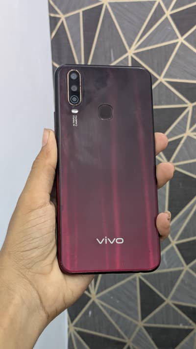 vivo y17