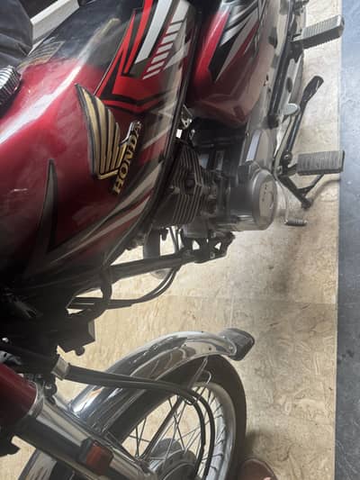 Honda 125 with double saman