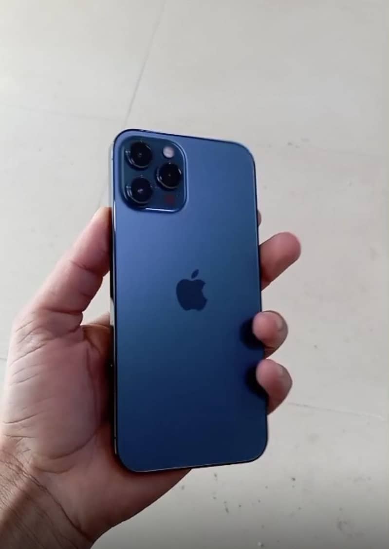 iPhone 12 Pro Max 3