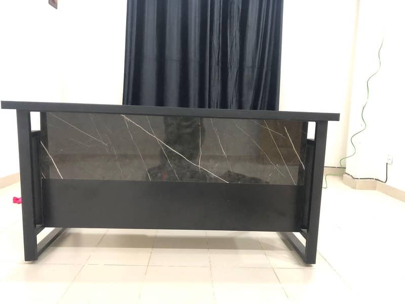 Executive table for office 1