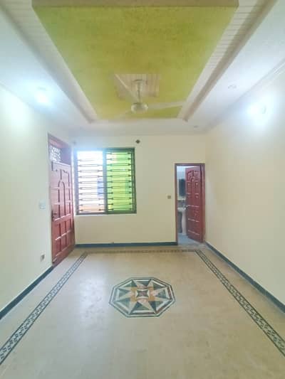 Second floor availabile for rent