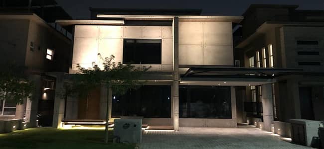 Luxury 1 Kanal Golf Facing House | Full Basement | For Rent