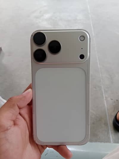 iphone XR converted to 17pro