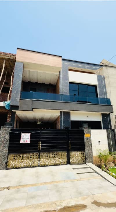 Affordable On Excellent Location House Of 5 Marla Is Available For sale