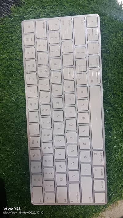 Used Apple Magic Keyboard 2 Wireless Bluetooth Original warranty