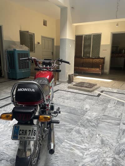 I’m selling Honda cd 70 cc bike