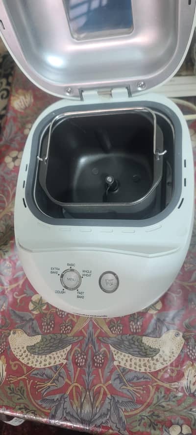 Murphy Richards bread maker