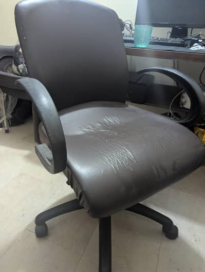 office chair comfortable and steady