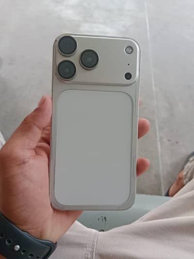 iphone xr converted to 17pr