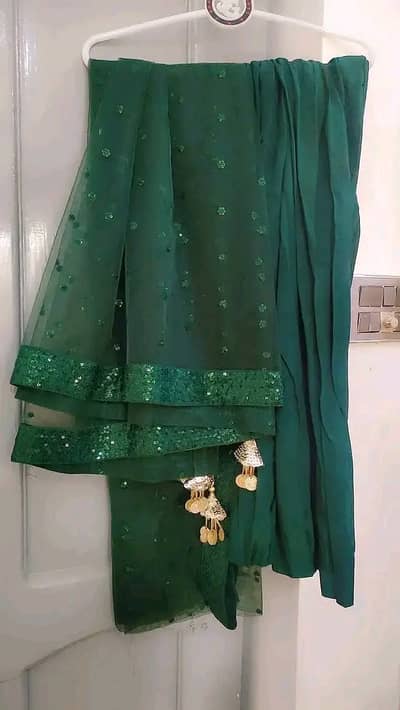 Party wear