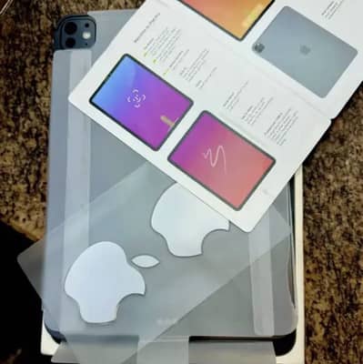 Apple iPad Pro M4 5G - 100% Battery Health - Under Apple Warranty