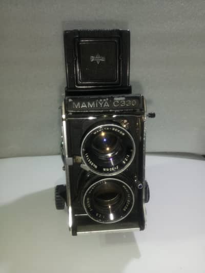 vintage camera mamiya c330