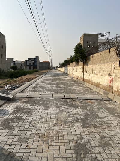 40 Feet Road Plot For Sale In HANSA SOCIETY SCHEME 33