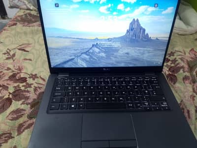 Dell laptop latitude 5300 all okay new condition