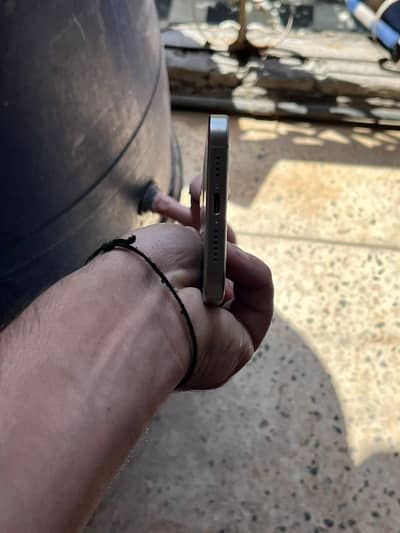 15pro max non PTA 256gb  10/10 condition only set