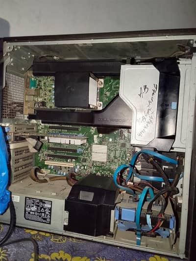 Workstation Dell 5810
