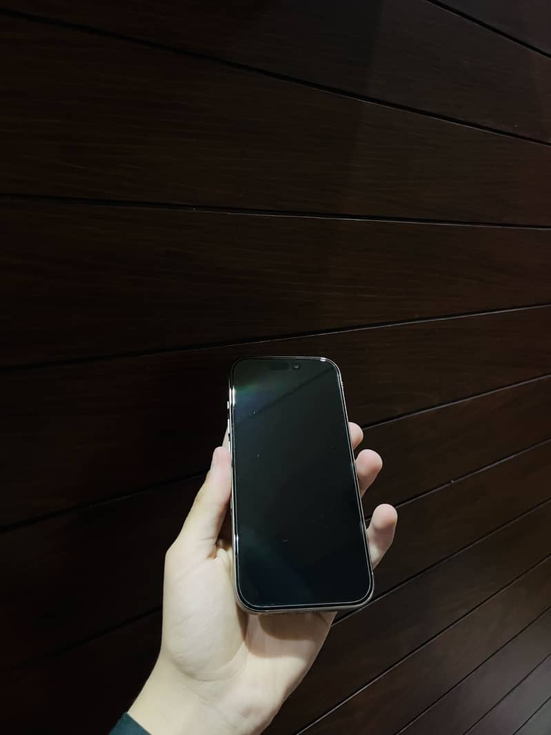 Apple 5