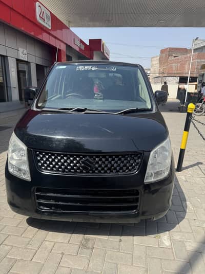 Suzuki 2012 butta 2014 model good condition