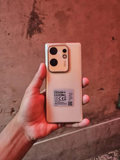Infinix zero 30