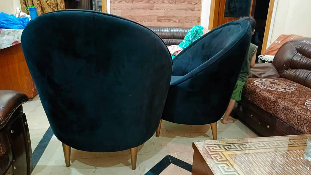 Black Sofa Set 2