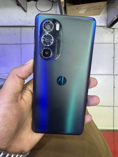 Motorola edge 30pro non pta