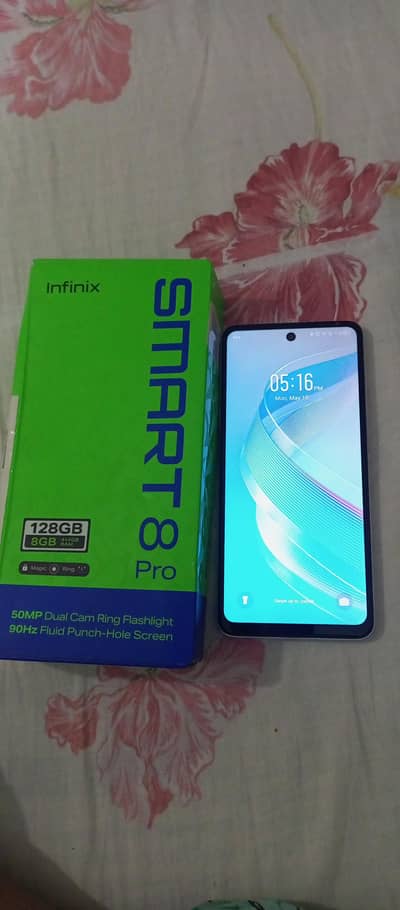 Infinix Smart 8 Pro